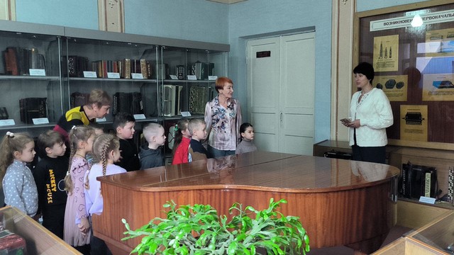 Нажмите для просмотра в полном размере... Foto