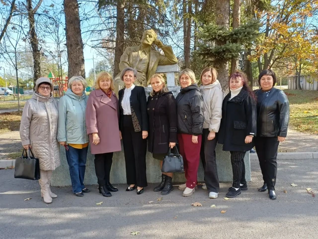 Нажмите для просмотра в полном размере... Foto