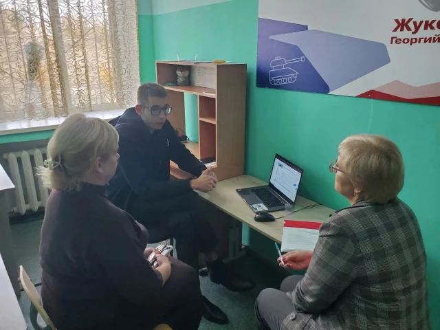 Нажмите для просмотра в полном размере... Foto